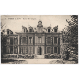 9 - Yvetot (S.-Inf.) - Ecoles des Garçons.