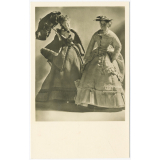 Deutsches Spielzeugmuseum Sonneberg - Sonneberger Puppen mit Biskuit-Porzellankopf 1860-70.