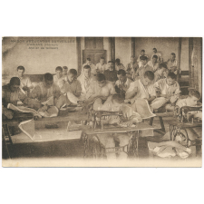 Maison d'éducation surveillée d'Aniane (Hérault) - Atelier de tailleurs.