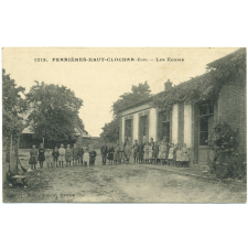 1215 - Ferrières-Haut-Clocher (Eure) - Les Ecoles.