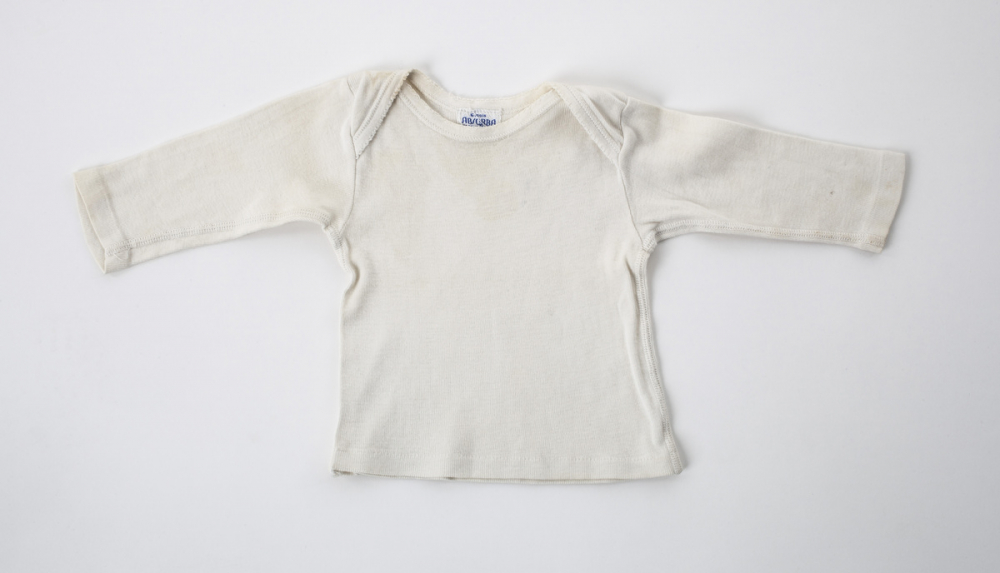 Chemise de bébé