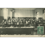 Ecole Saint-Grégoire de Pithiviers : Salle d'Etude de la 2eme division