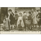 Salon du Petit Palais 1918 : Geoffroy : La Petite Ecole. La Rentrée. The Primary School. L'Entrata