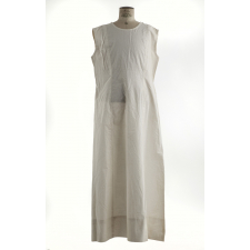 Fond de robe (élément d'un ensemble de communion)