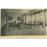 Pensionnat des Dames Bernardines d'Esquermes, à Bonsecours - Une salle d'Étude.