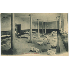 Lycée d'Evreux - Un réfectoire.