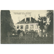 Pensionnat Jeanne d'Arc - Quimperlé - Aile principale - Vue sur les Jardins.