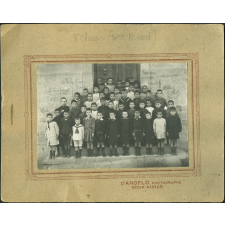 Photographie de la 8e classe de Madame Musset en Algérie