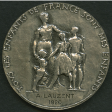 Médaille de l'Education Nationale : tous les enfants de France sont mes enfants