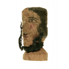 Tête de marionnette.