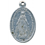 Médaille religieuse à l'effigie de la Vierge, dite médaille miraculeuse. 
