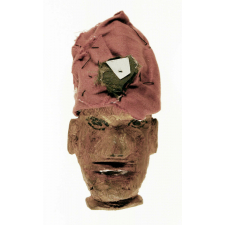 Tête de marionnette.