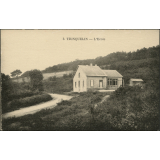 3. Trinquelin. L'Ecole.