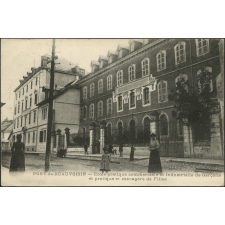 Pont-de-Beauvoisin. Ecole pratique commerciale et industrielle de Garçons et pratique et ménagère de Filles.
