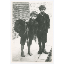 Poor boys in London 1900 (Shaftesbury Society).