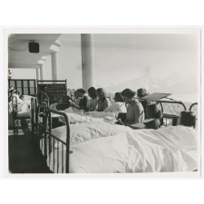Sanatorium. La classe sur la terrasse.