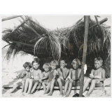 Sur la plage. 