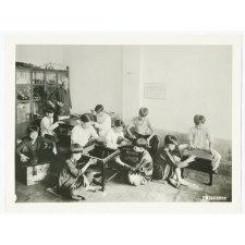 Thu Dan Mot. Education artistique (Indochine).