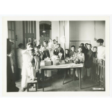 Consultation médicale (Indochine).