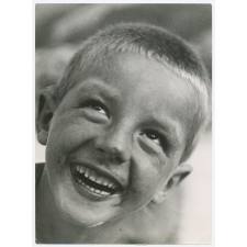 Portrait d'un garçonnet. 