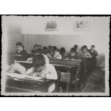 Une classe de l'école arabe-française d'Alger (école Carrière).