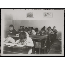 Une classe de l'école arabe-française d'Alger (école Carrière).