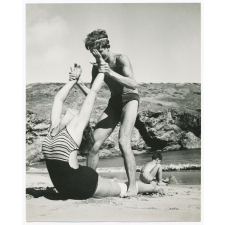 Gymnastique sur la plage.