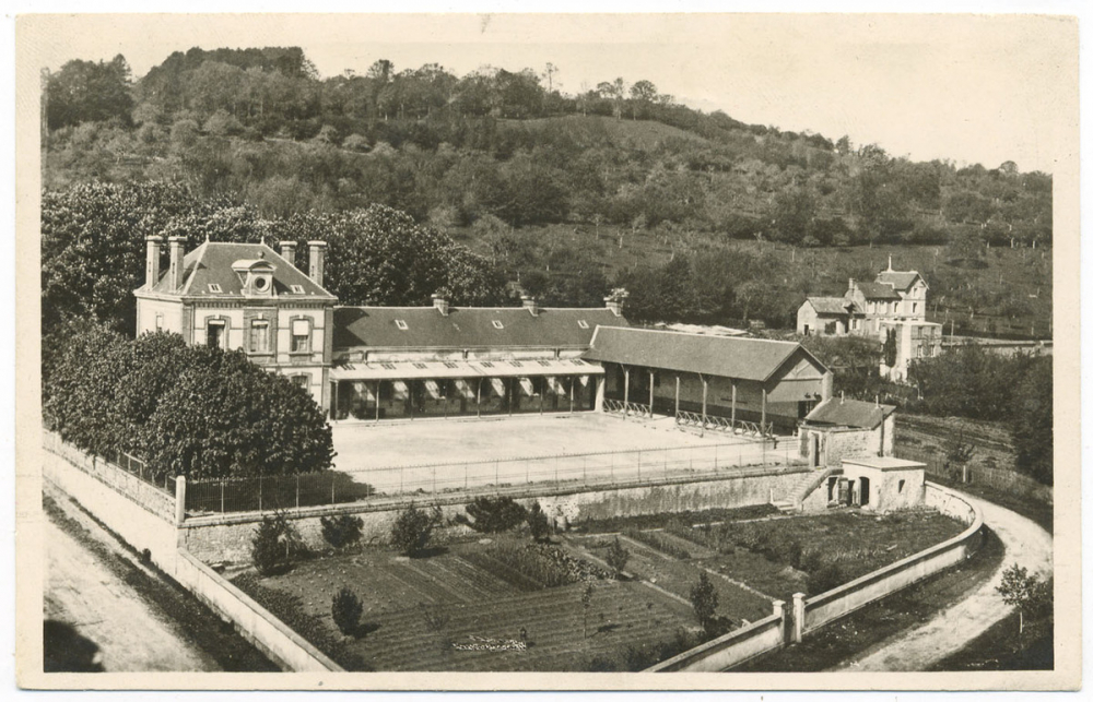 Vimoutiers (Orne) - L'Ecole des garçons.