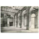 Lycée Louis-le-Grand - Le hall d'entrée.