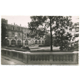 Lycée Janson-de-Sailly - 106 rue de la Pompe Paris XVIe - 3 - Cour d'Honneur.