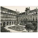 Lycée Louis-le-Grand - La cour d'Honneur.