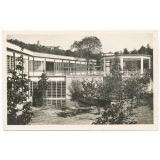 1 - Suresnes - Ecole de plein air Permanente - La douche et les barbottoirs.