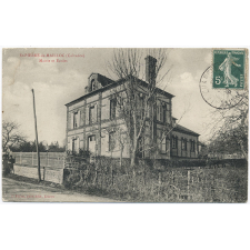 St-Pierre-de-Mailloc (Calvados) - Mairie et Ecoles.