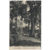 Lycée de Vendôme - Le Bâtiment central, vu du Parc.