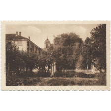 Lycée de Tournon - Cour de Récréation - Quartier des moyens.