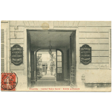 Chantilly - Institut Notre-Dame - Entrée Principale.