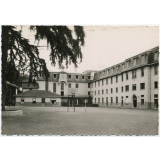 Pensionnat Saint-Bernard (Bayonne) - La Cour Intérieure.