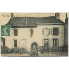 18 - Montmarault - Le Collège.