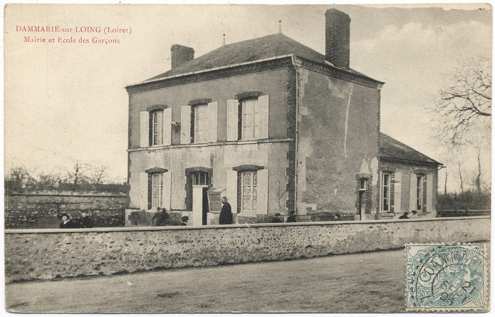 Dammarie-sur-Loing (Loiret) - Mairie et Ecole des Garçons.