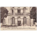 Cluny - Ecole des Arts et Métiers - Balcon du 1er étage - Beau travail en fer forgé de Jean Julien, plus connu sous le nom de frère Placide.