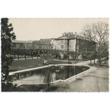 Ecole Saint-Nicolas d'Igny (S.-&-O.) - Bâtiment des Classes.