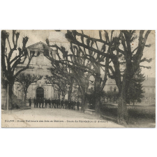 Cluny - Ecole Nationale des Arts et Métiers - Cours de Récréation (2e division).