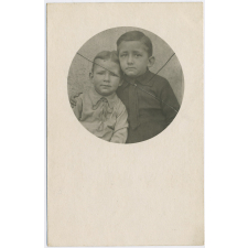 Portrait de deux frères.