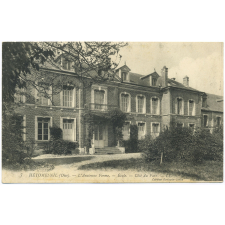 7 - Hétomesnil (Oise) - L'Ancienne Ferme - Ecole - Côté du parc.