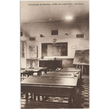 Préventorium des Nouettes - Aube, près Laigle (Orne) - Une Classe.