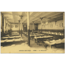 Arras - Institution Saint-Joseph - Le Réfectoire.
