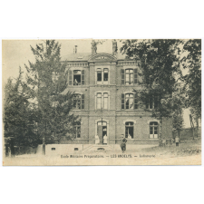 Ecole Militaire préparatoire - Les Andelys - Infirmerie.