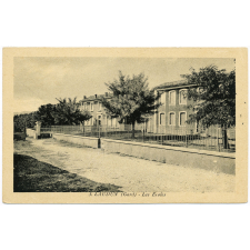 3 - Laudun (Gard) - Les Ecoles.
