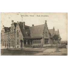 Bailleul (Nord) - Ecole Dentellière.