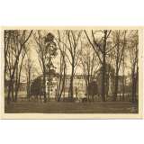 Collège de Juilly (Seine-&-Marne) - Le Collège au travers des arbres.